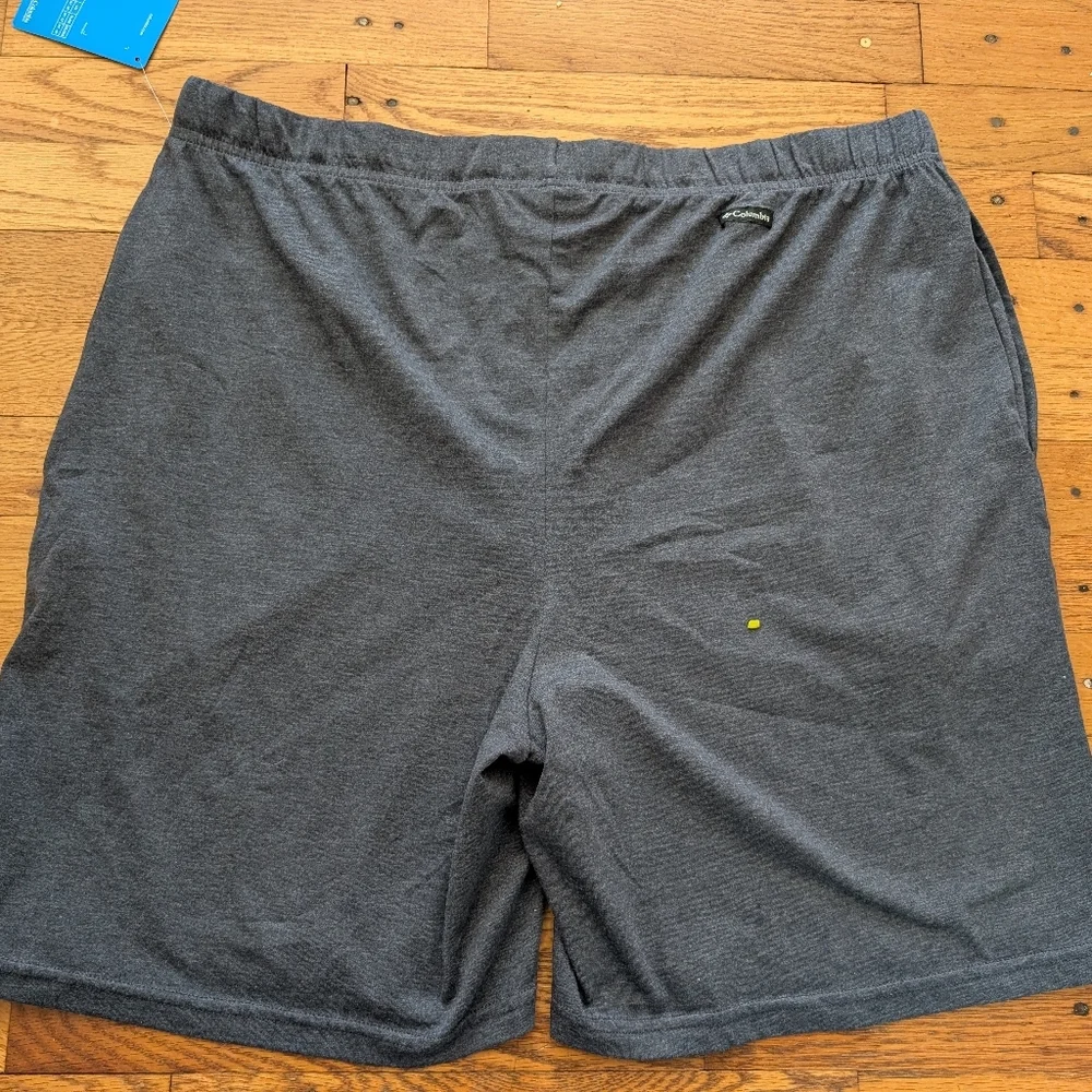 NWT Columbia Men's Blue Gray Leisure Shorts